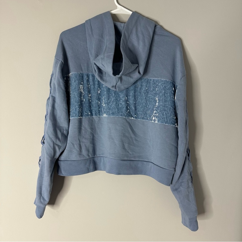 PINK Cropped Velvet Hoodie - Picture 4 of 5